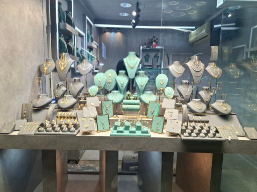 عکس نیلای گالری