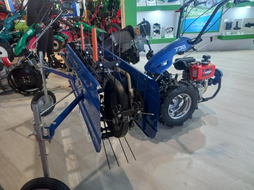 عکس فروشگاه ابزار کشاورزی مزرعه مارکت