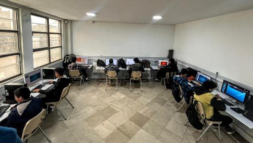 عکس هنرستان فن آوران دانش