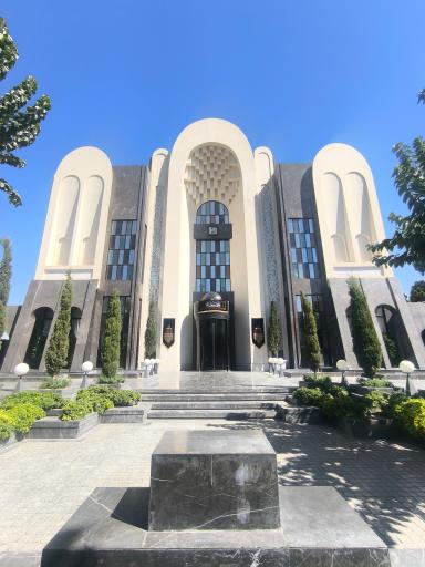 عکس رستوران جان