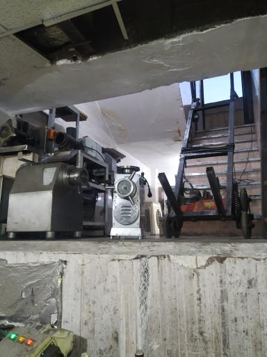 عکس خدماتی قربانپور