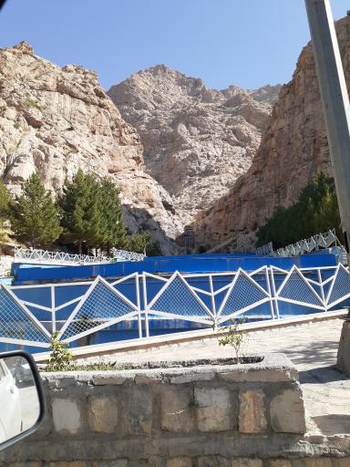 عکس آبشار مصنوعی پارک کوهستان