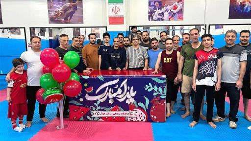 عکس بدنسازی و تناسب اندام ابوذر علی زمانی