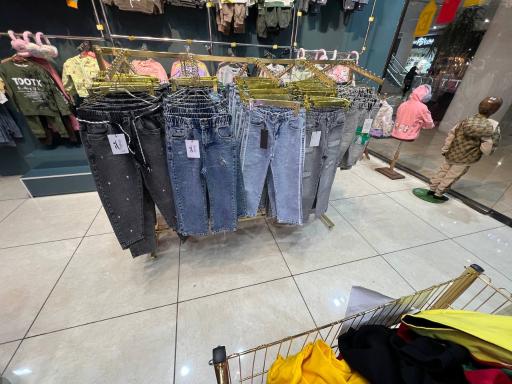 پوشاک بچه گانه پازل