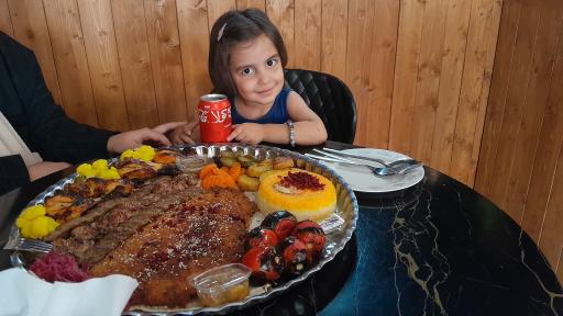 رستوران حاج خباز