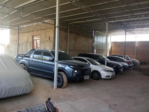 عکس پارکینگ سرپوشیده کلوندی