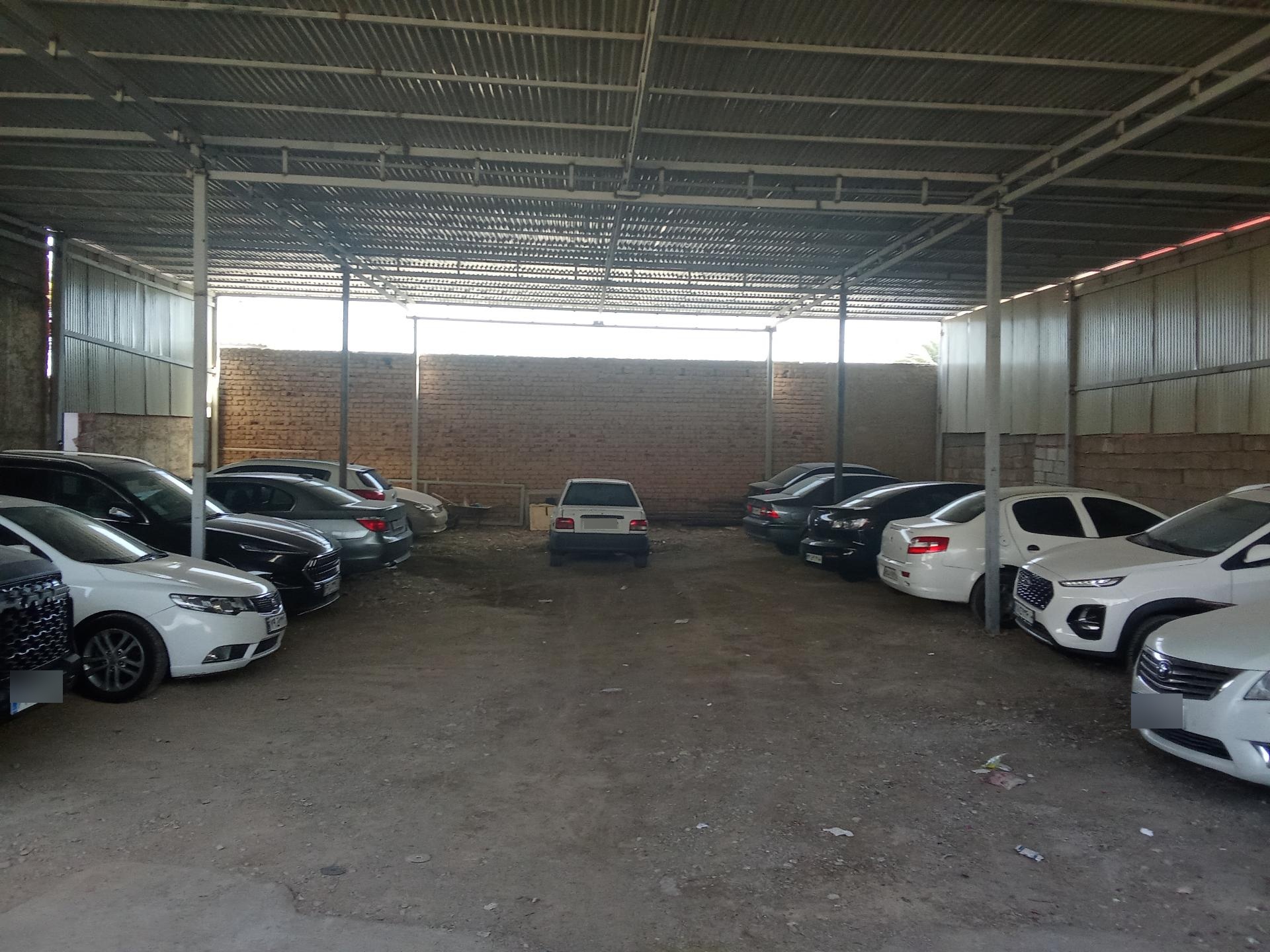 عکس پارکینگ سرپوشیده کلوندی