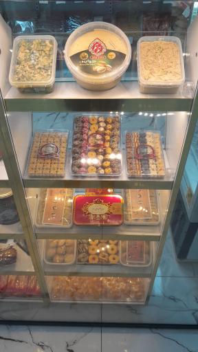 عکس سوغات و قند و نبات سنتی مرشد یزد