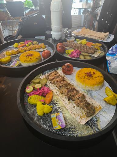 عکس مجموعه غذایی حاج خباز