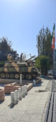 عکس باغ موزه دفاع مقدس