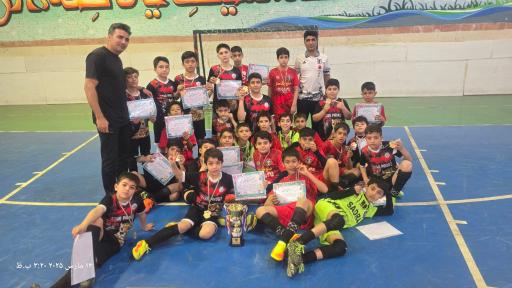 عکس باشگاه فوتسال ستاره ساز ساوه شعبه کوی مهر 