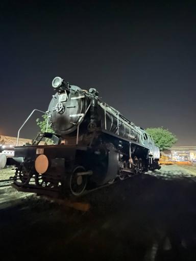 عکس لوکوموتیو بخار Henschel