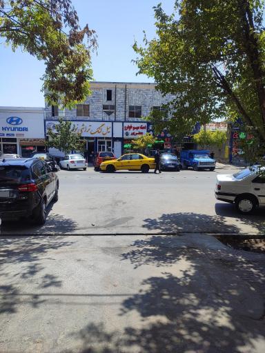 عکس تعمیرگاه زانتیا حسینی