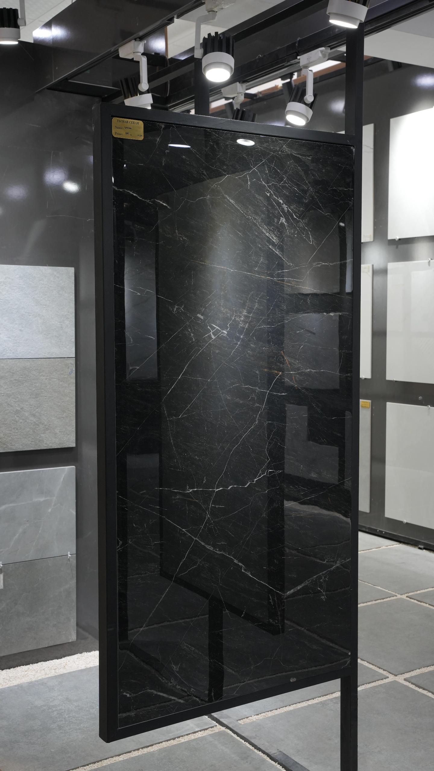 عکس کاشی تچر سرام