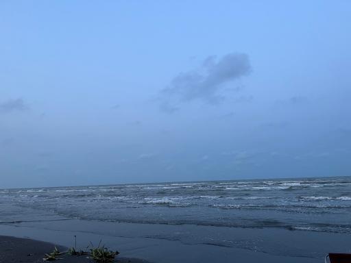 عکس پارک ساحلی چمخاله