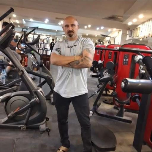 عکس باشگاه بدنسازی دلیران