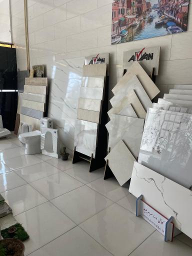 عکس کاشی و سرامیک صادقیان