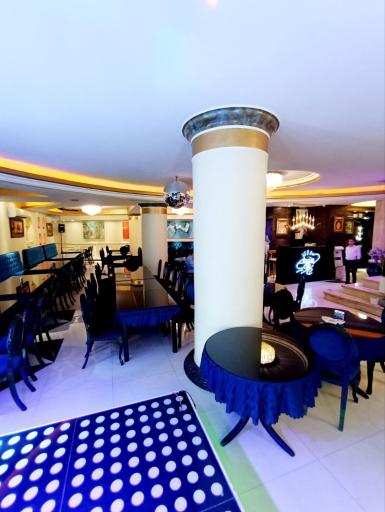 عکس رستوران بین المللی و کافی شاپ VIP کته