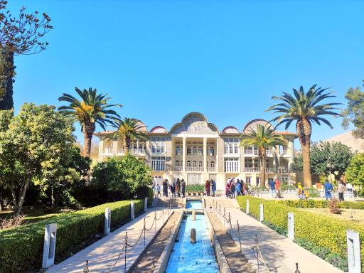 عکس موزه سنگ و گوهر دریای نور