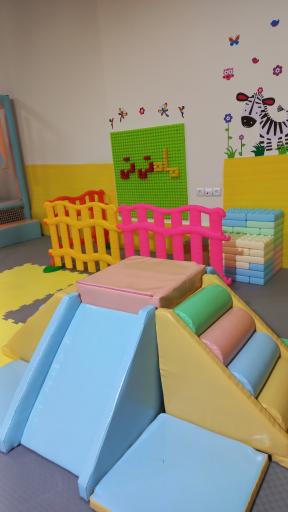 عکس خانه بازی ماه تی تی