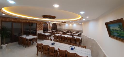 عکس سرای هفت چشمه