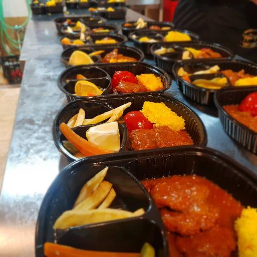 تهیه غذای سازمانی فودیسا