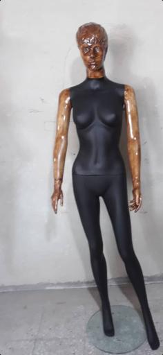 عکس فروشگاه مانکن نوین