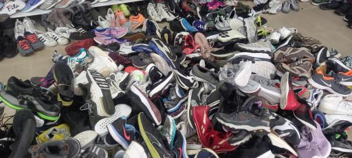 عکس فروشگاه استوک حمامچی 