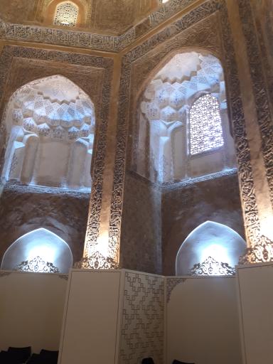 عکس باغ تاریخی گنبد سبز