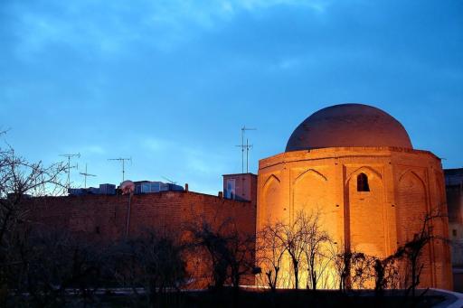 عکس باغ تاریخی گنبد سبز