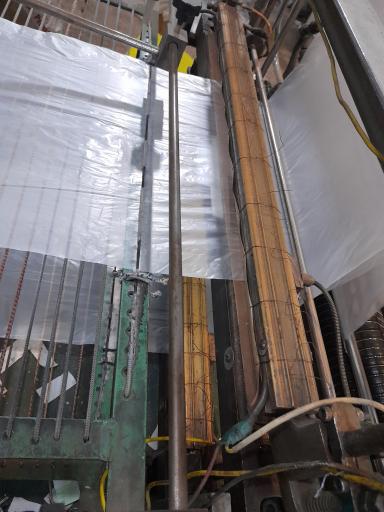 عکس کارگاه پلاستیک سازی سادات