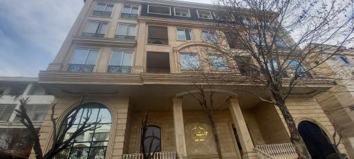 عکس عمارت صد