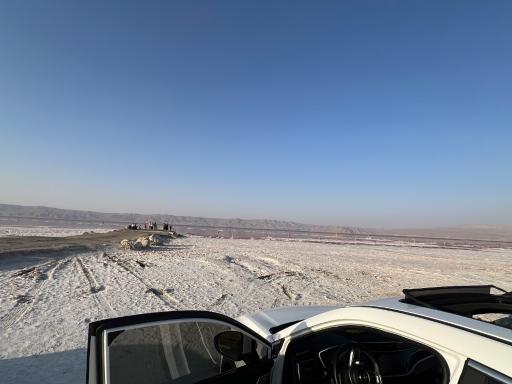 عکس دریاچه نمک مهارلو