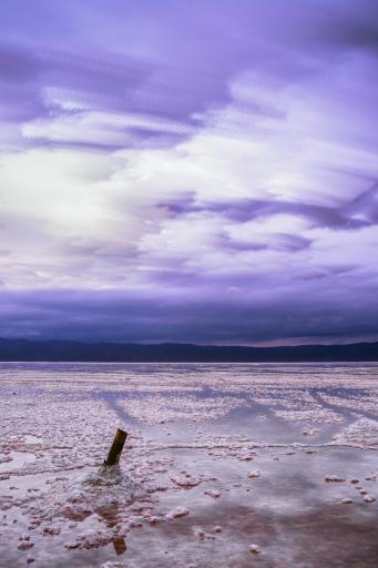 عکس دریاچه نمک مهارلو