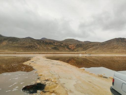 عکس دریاچه نمک مهارلو