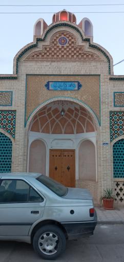 عکس گلابگیری و اقامتگاه بومگردی و سنتی دیاوا