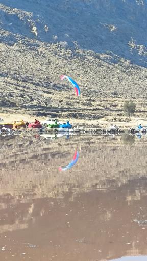 عکس دریاچه نمک مهارلو