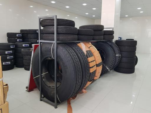 عکس فروشگاه لاستیک و باطری امیر