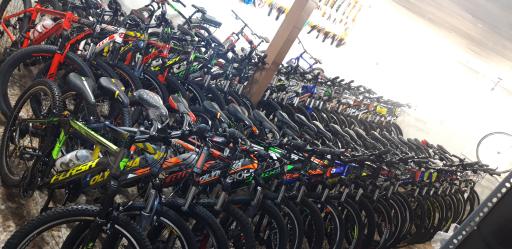 عکس فروشگاه دوچرخه حوتی