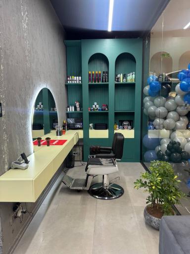 عکس سالن آرایشگاه آتلیه مو
