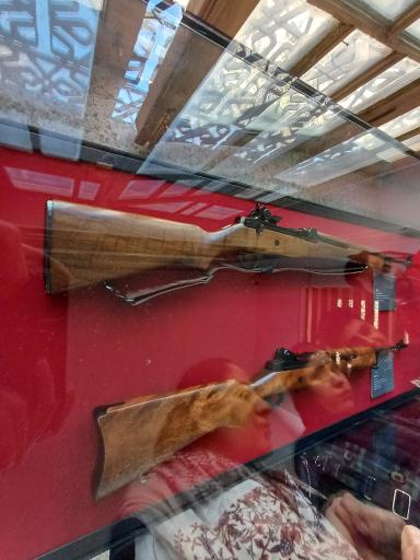 عکس موزه سلاح های دربار