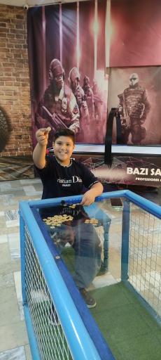 مرکز بازی و شادی