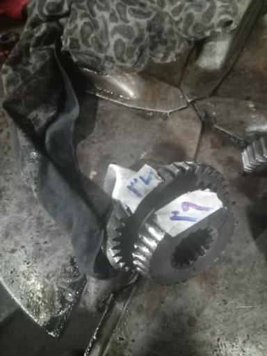 عکس خدمات و لوازم یدکی تراکتورهای باغی و کمرشکن و داروانا