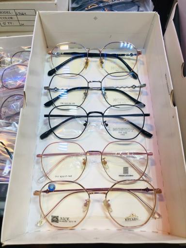 عکس فروشگاه عینک امید