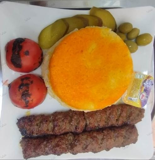 رستوران و تهیه غذای ماهان