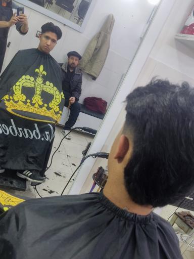 عکس پیرایش رقص قیچی