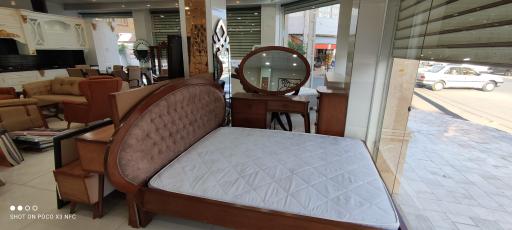 عکس فروشگاه مبلمان دکوچید 