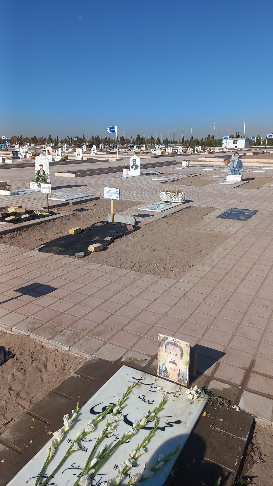 عکس آرامستان بهشت زهرا