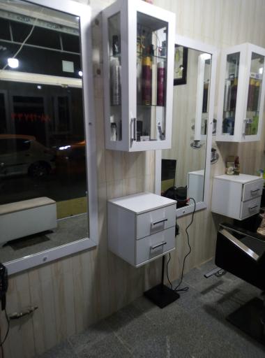 عکس آرایشگاه مردانه علی