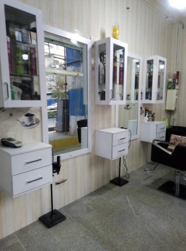 عکس آرایشگاه مردانه علی